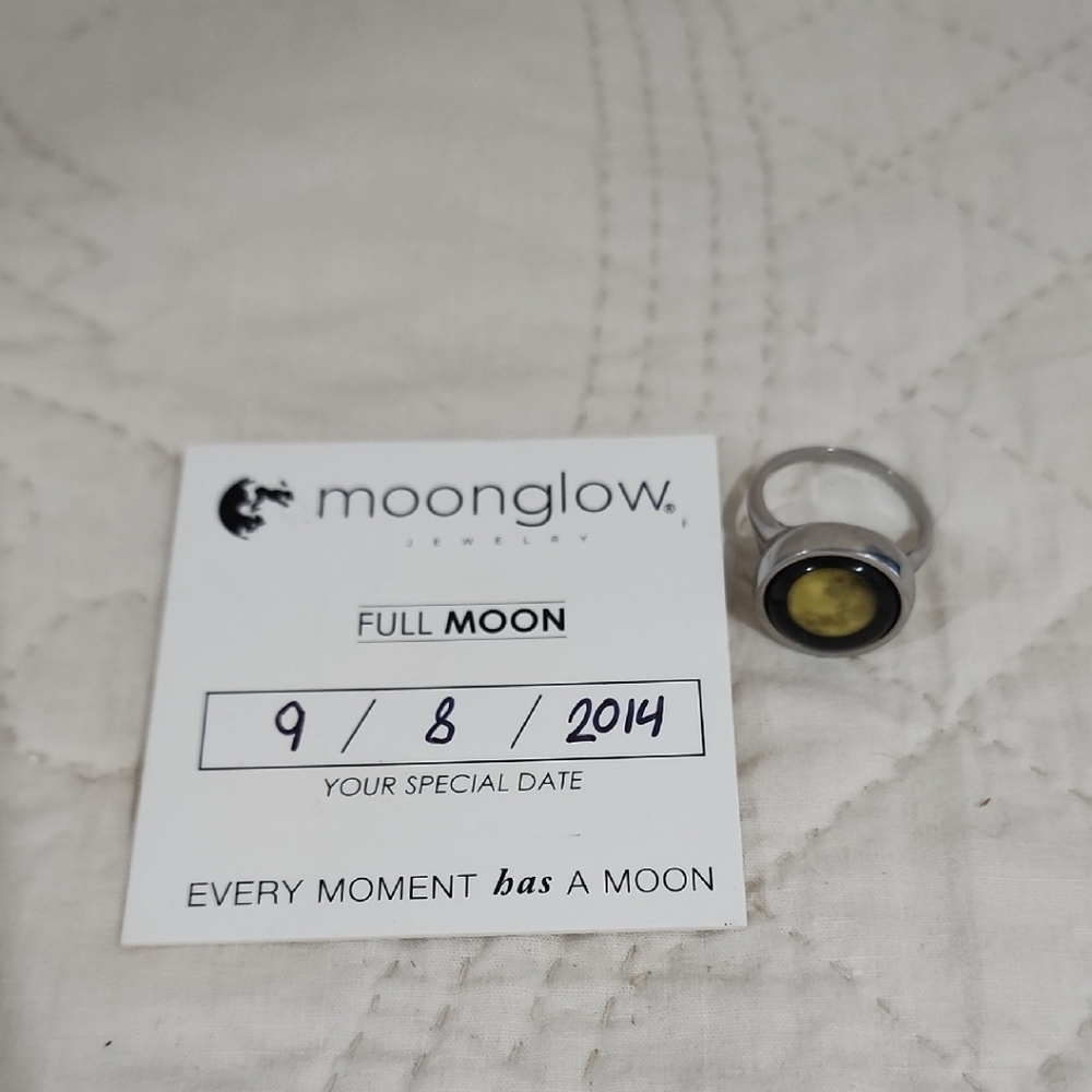 Full Moon ring by Moonglow Size 10